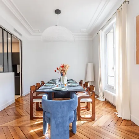 Luxury - 5 Min Walk From Champs-elysees Apartment *